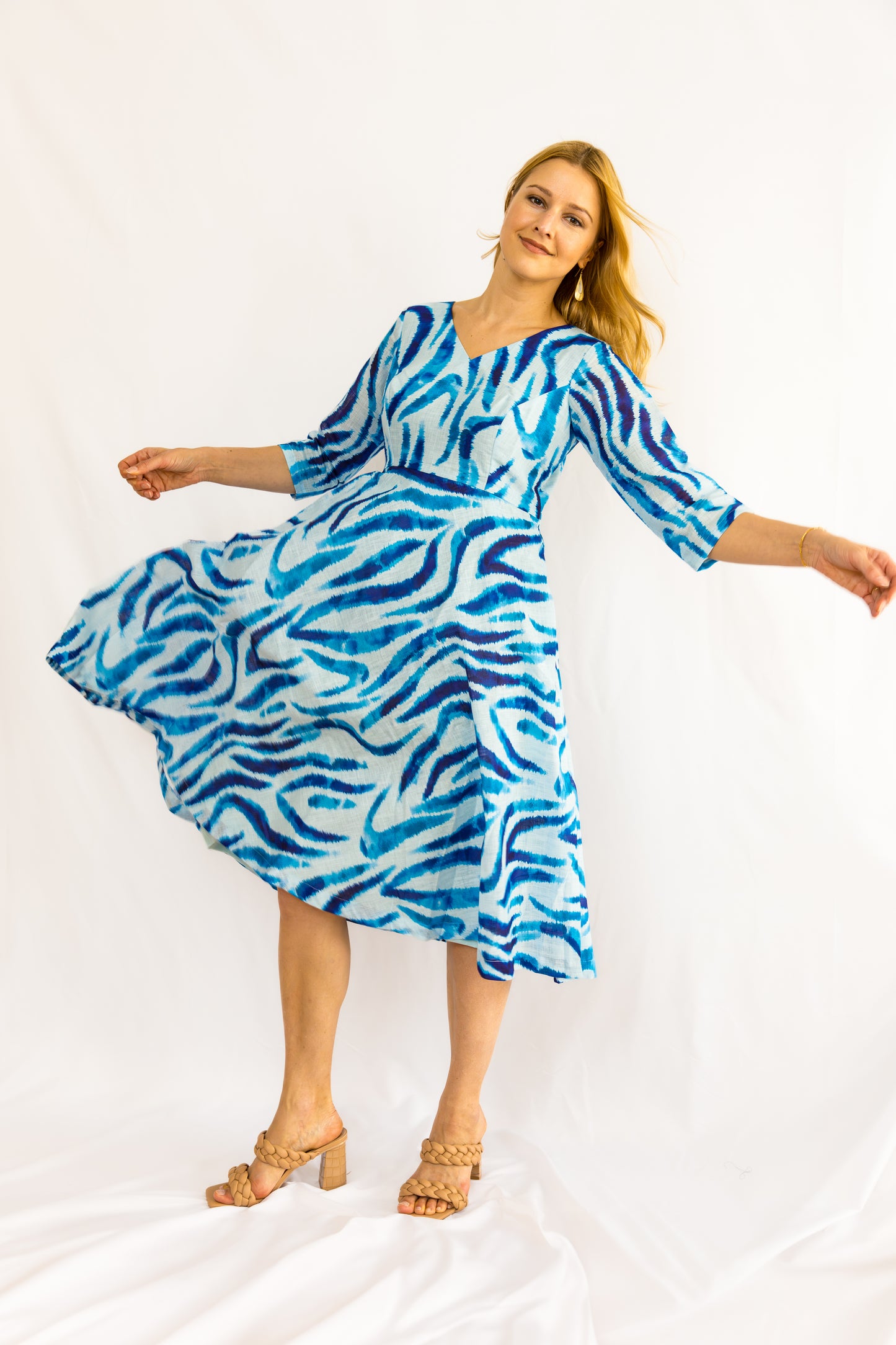 Fluvia Linen Dress - Blue