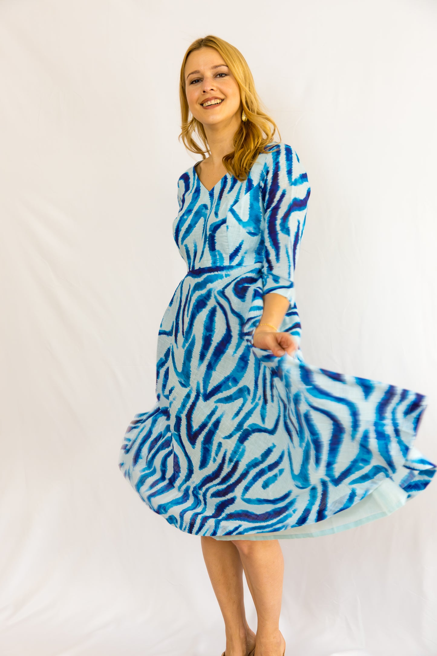 Fluvia Linen Dress - Blue